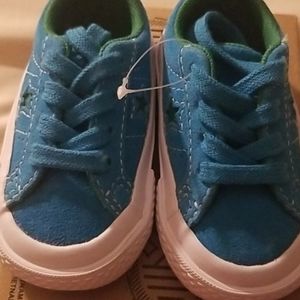 Sale Only Baby Converse size 2